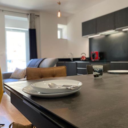 Appartamento Plein centre, T3 5P totalement rénové 55m2. WIFI Cauterets Esterno foto