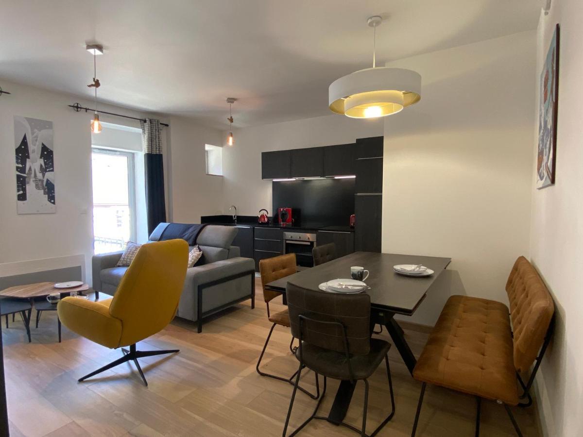 Appartamento Plein centre, T3 5P totalement rénové 55m2. WIFI Cauterets Esterno foto
